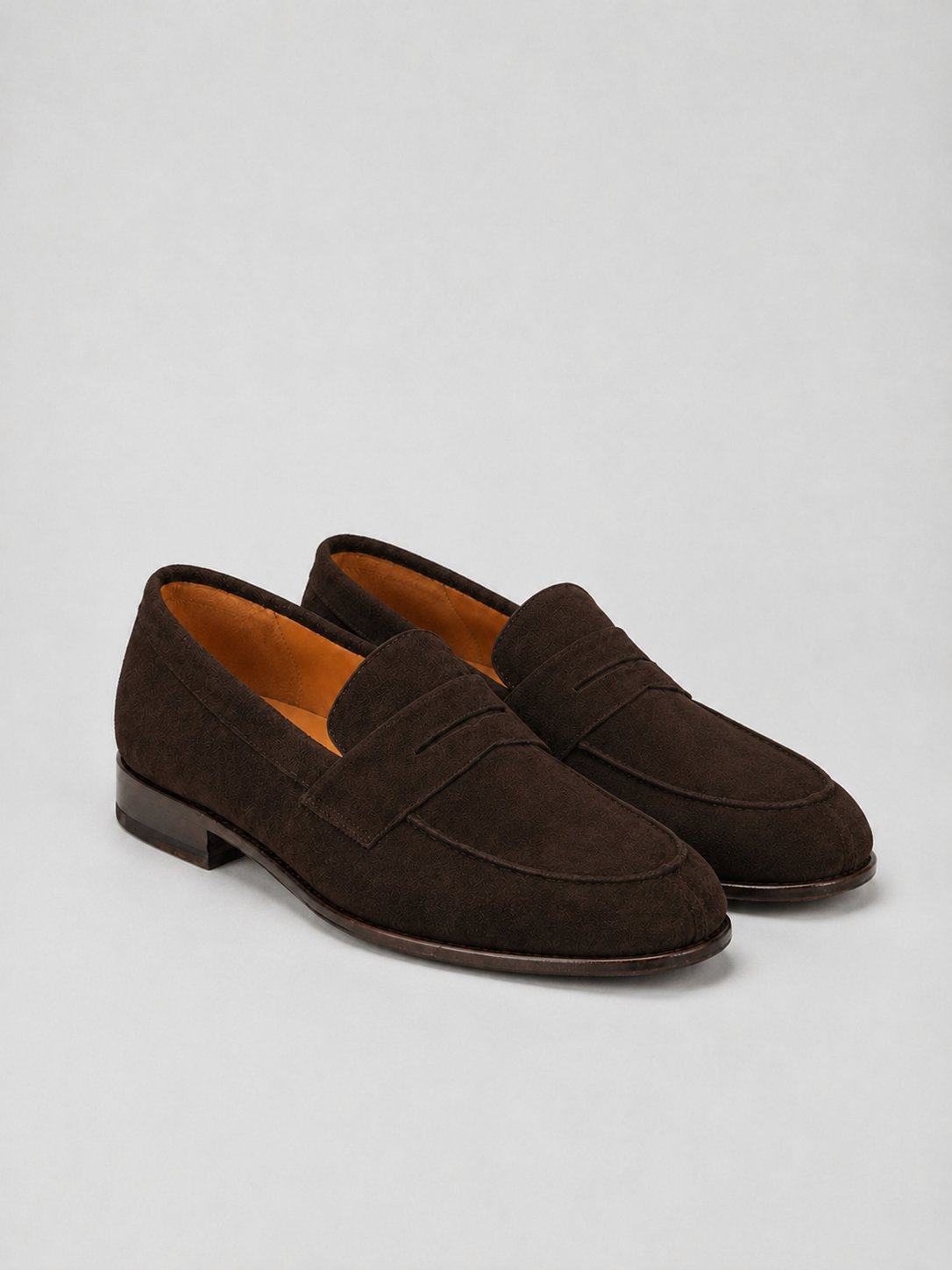 MARRON